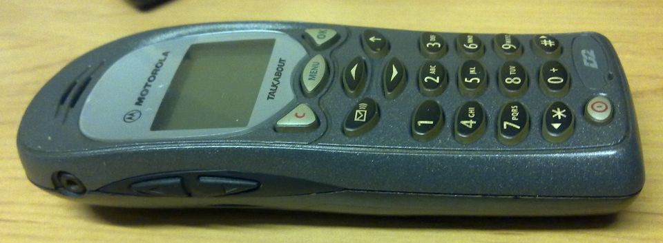 Talkabout T2288 Ladegerät Handy Motorola in Waake