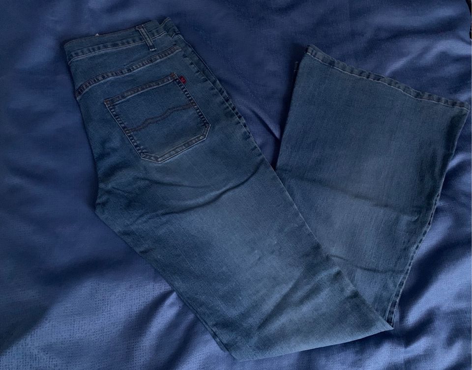 NEU Hose Schlaghose Vintage flared bootcut Jeans 38 Jean Pascale in Frankfurt am Main