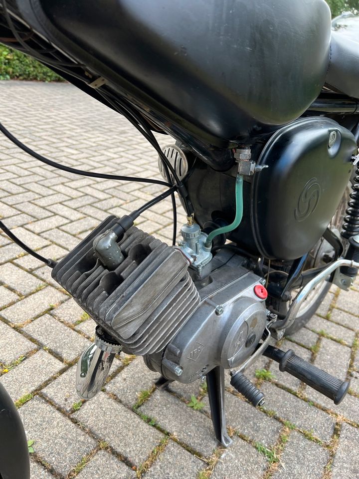 Simson S51, schwarz, viele neue Teile, 4 Gang, originale Papiere in Dresden