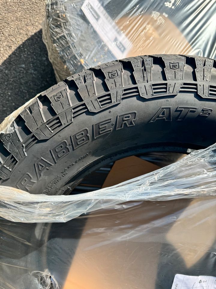 2x neue General Grabber AT3 285/60 R18 H116 mit Schneeflocke in Baindt