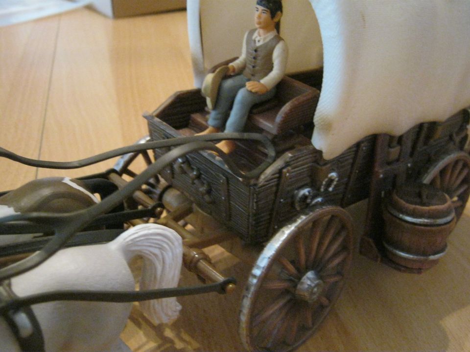 Schleich - Planwagen m. 2 Pferden u. Figur in Bünde