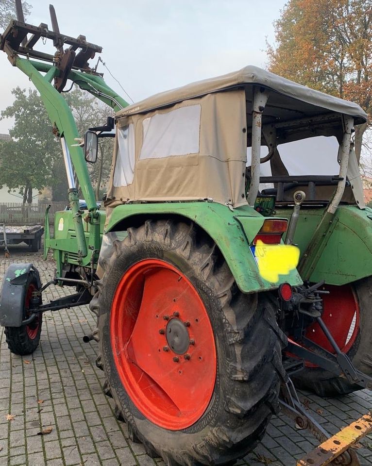 Fendt Farmer 3S - Traktor - Frontlader - guter Zustand in Schweigen-Rechtenbach