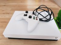 Xbox One X konsole mit 8 Spiele Baden-Württemberg - Neudenau  Vorschau