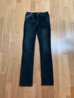 LTB schmale Jeans schwarz used Look - 170 Kr. München - Gräfelfing Vorschau