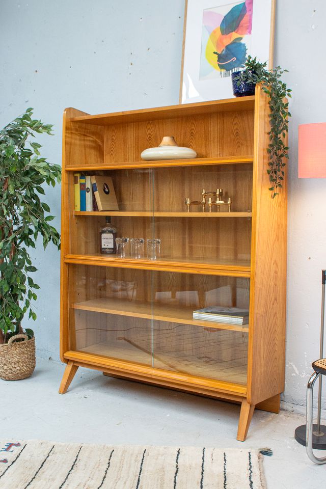 Vitrine Kommode Sideboard Vintage Teak Nuss Midcentury in Köln