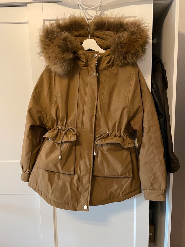 Parka Echtfell Millania Shop beige in Hamburg