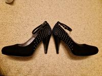 High Heels schwarzer Samt mit Riemchen Pfennigabsatz Aachen - Aachen-Haaren Vorschau