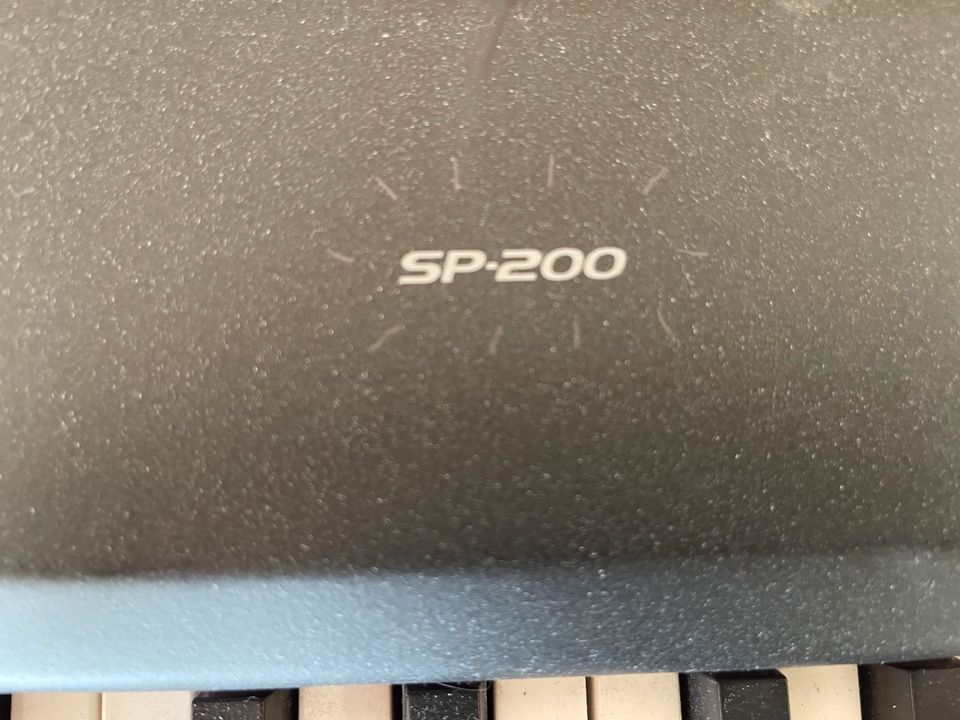 Korg SP 200 BK Klavier E-Piano in Bergisch Gladbach