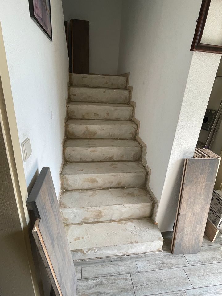 Betontreppe mit Holz verkleiden in Geestland