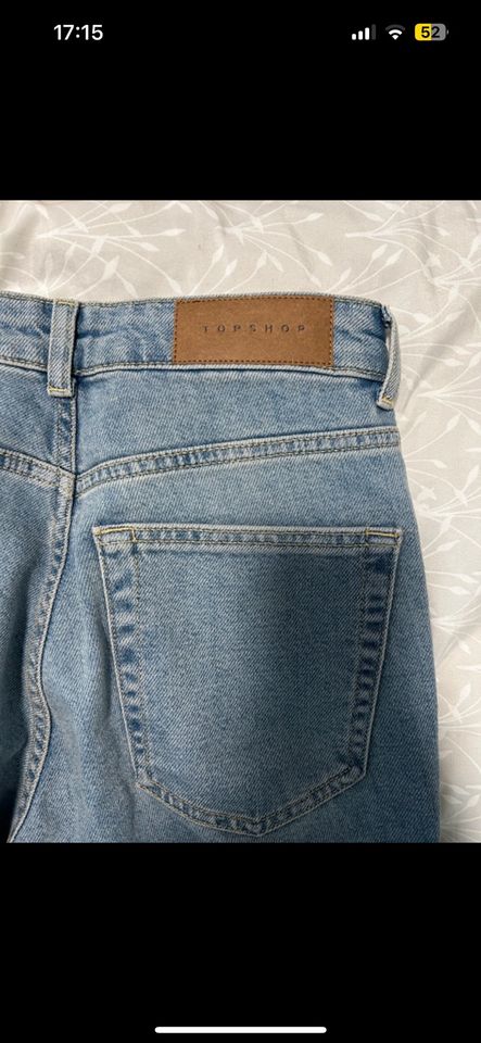 Topshop Jeans 28/32 in Frankfurt am Main