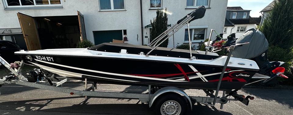 Ring 16 Phantom 16 Motorboot Speedboot Rennboot in Boppard