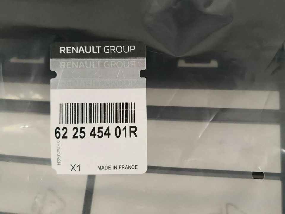 Renault Grand Scenic III 3 Kühlergrill 622545401R Lufteinlass in Großrinderfeld