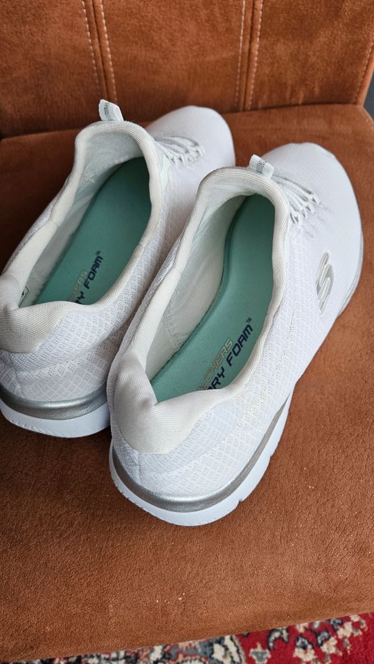 Damen Skechers Sneaker weiß Gr.41 NEU ! in Hamburg