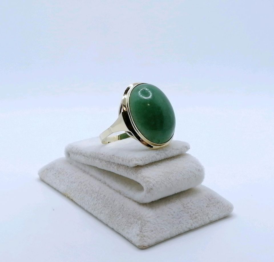 Prunkvoller Jade Gold Damenring, 333er 8 Karat Goldring in Berlin