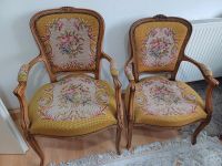 Antik aussehende Stühle mit oder ohne Tisch Hessen - Walluf Vorschau