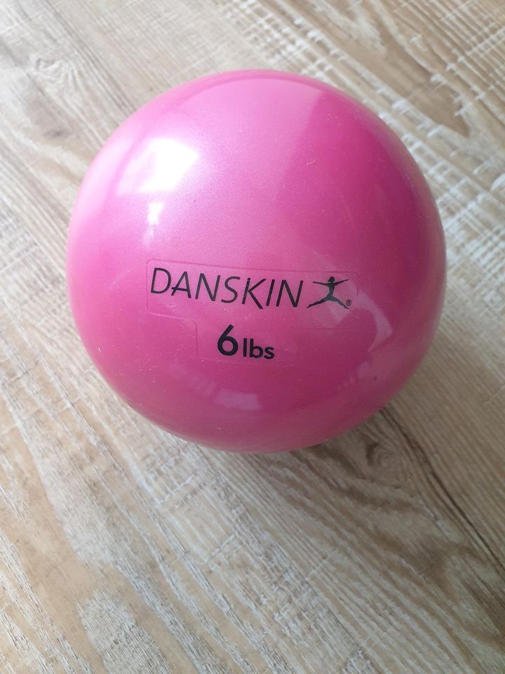 Danskin Gewichtsball in Düsseldorf