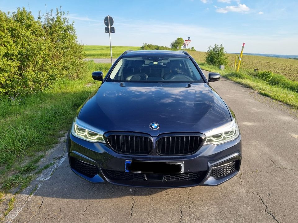 BMW 520d Sport line G30 TOP Zustand in Zweibrücken