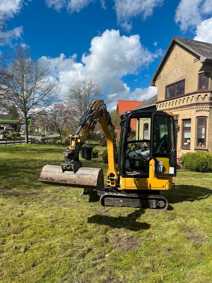 Minibagger Powertilt Klima 1,8 2t Cat 301.8 vermieten mieten in Hamdorf