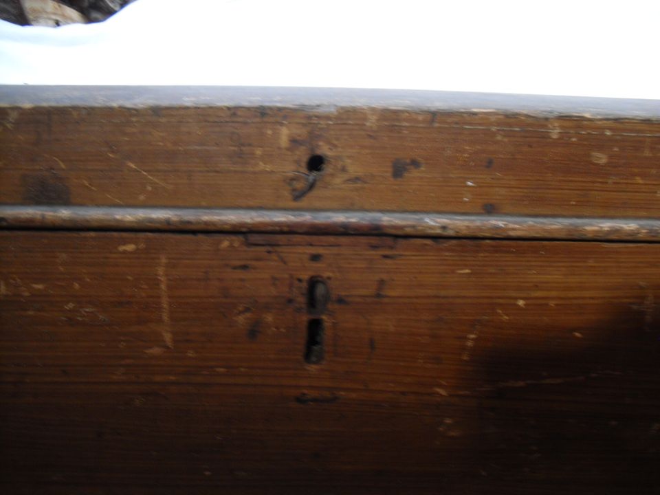 Truhe Antik nicht restauriert länge ca. 95 cm Breite ca. 45 cm in Marschacht