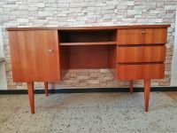60er 70er Mid Century Schreibtisch Vintage Tisch Bürotisch Hessen - Taunusstein Vorschau