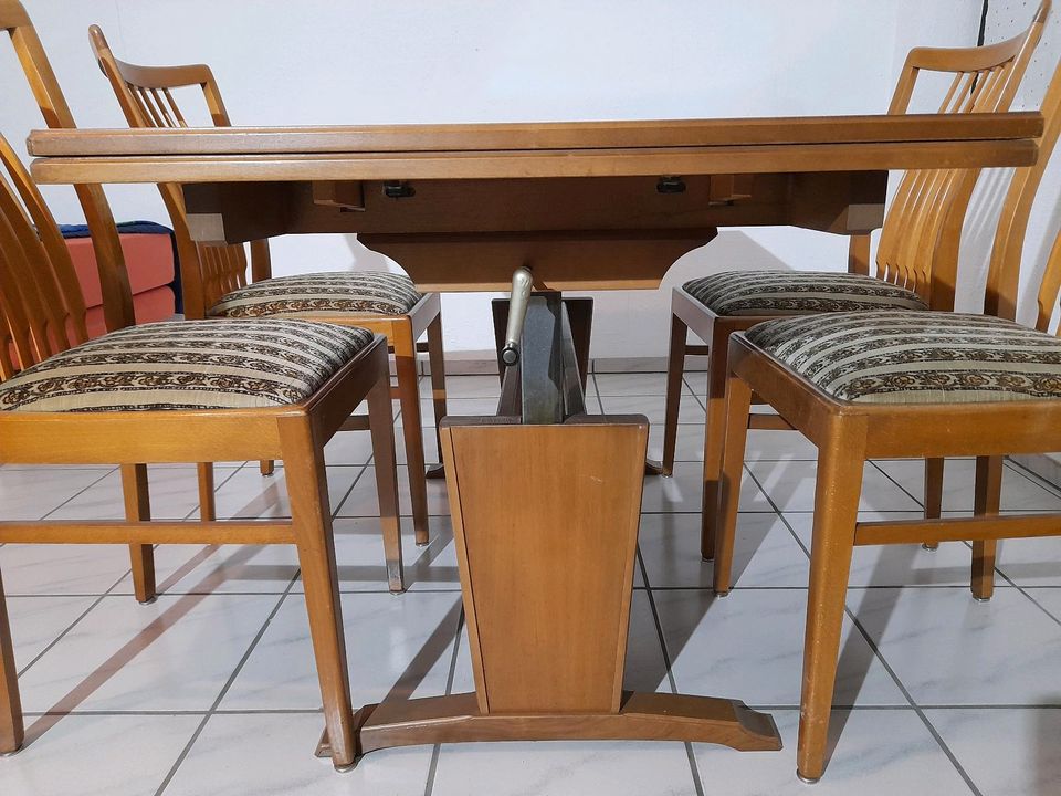 Tisch mit Stühle Esstisch ausziehbar höhenverstellbar in Melle