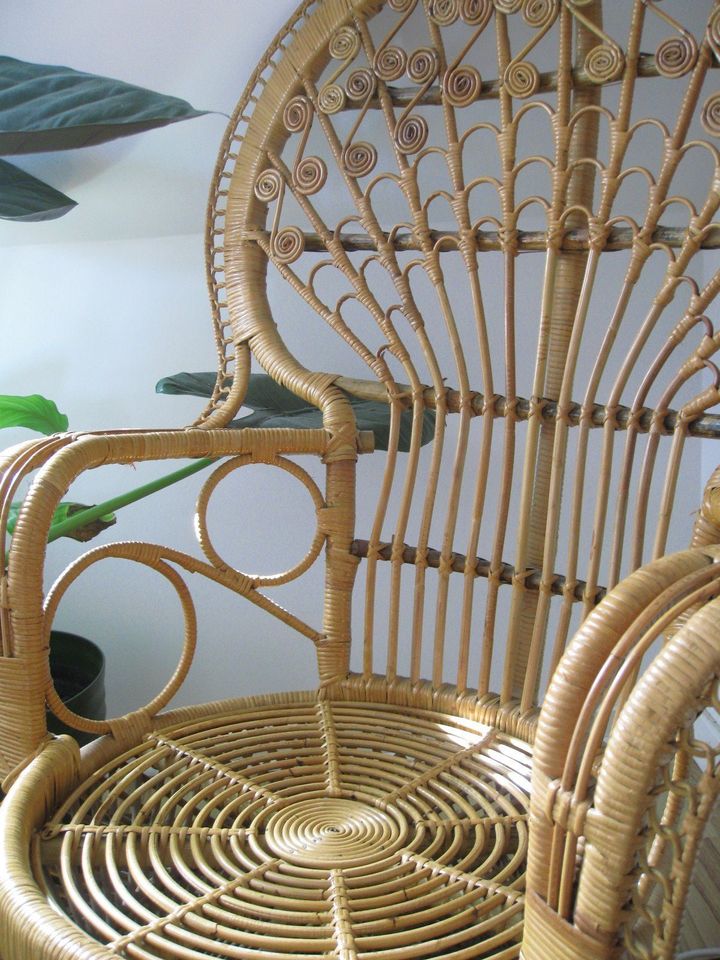 Original 70's Vintage Rattan Sessel | Pfauentrhon in Hannover