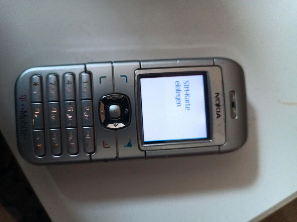 Old school Vintage Handy Nokia 6030 silber T Mobile in Amberg