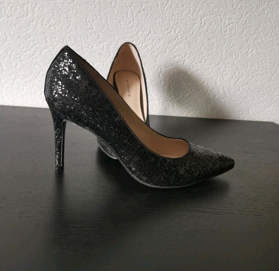 Glitzer High-Heels Pumps, Damenschuhe in Duisburg