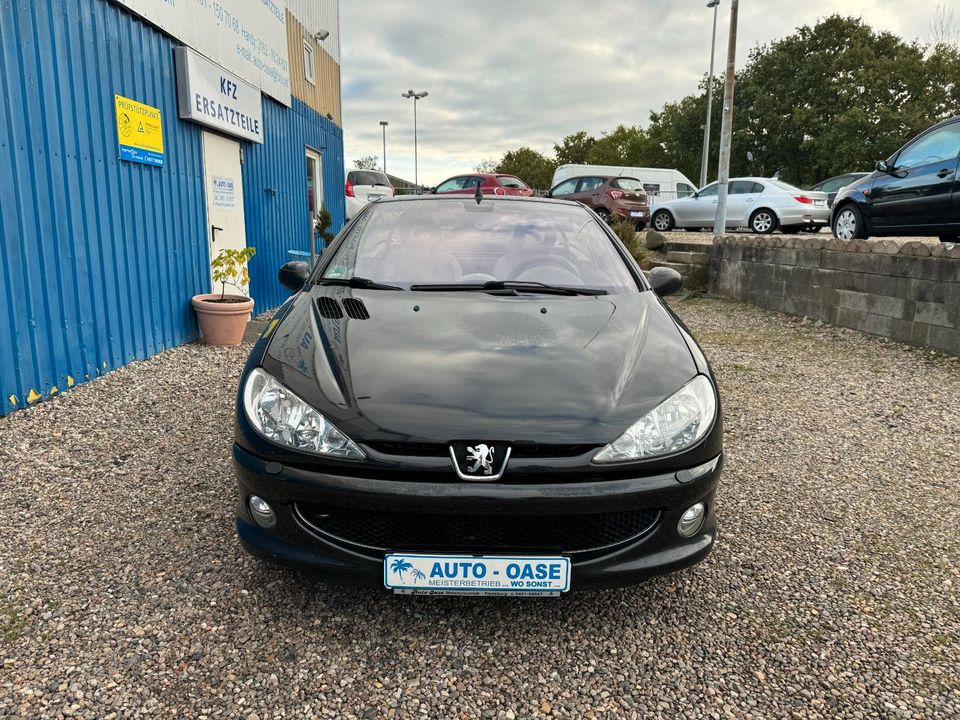 Peugeot 206 Cabriolet CC **Platinum**Klima**Leder** in Flensburg