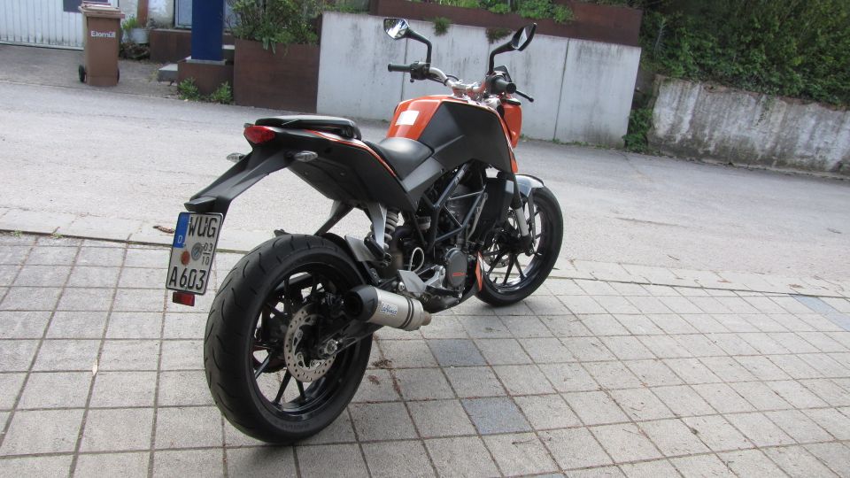 KTM 125 Duke, Top Zustand, Tuningauspuff, in Treuchtlingen