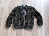 Vero Moda Jacke Fake fur Gr. M 38 Niedersachsen - Wedemark Vorschau