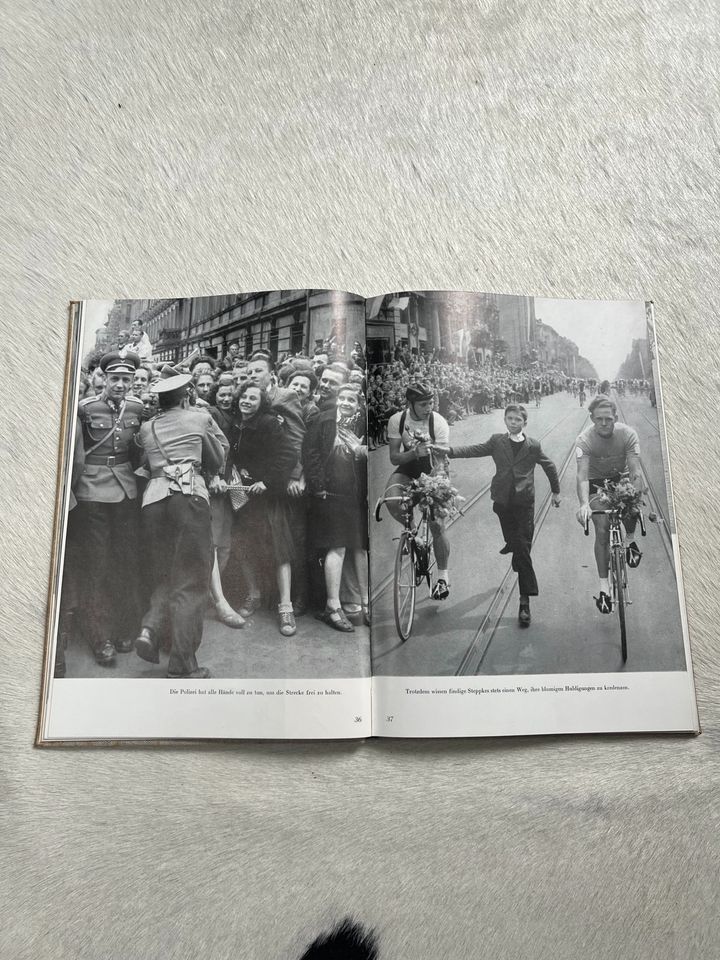 Zwischen Start und Ziel ddr Radsport Radrennen Buch alt in Barleben