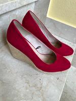Schuhe, rot, Keil-Absatz, neuwertig, Tamaris, 38 Baden-Württemberg - Göppingen Vorschau