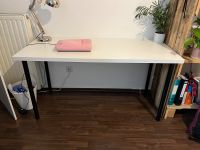 Schreibtisch von Ikea (140x60 cm) Innenstadt - Köln Altstadt Vorschau