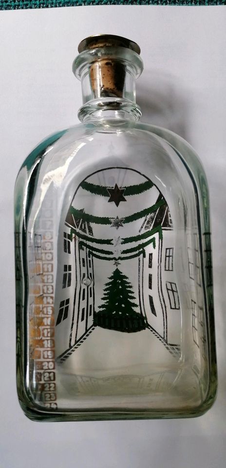 Holmegaard Weihnachtsflasche 1982 in Felde