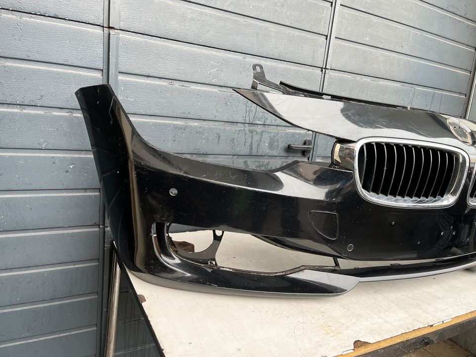 BMW 3ER F30 F31 Stoßtange Vorne Bumper PDC 7308347 11-15 Bj. in Bönnigheim