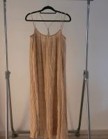 Zara Maxi Kleid NEU und ungetragen 36/S Farbe beige Nordrhein-Westfalen - Oberhausen Vorschau