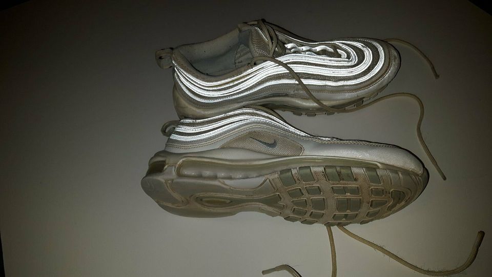 Nike Air Max 97 Sneaker Gebraucht. guter Zustand Größe 40,5 EU in Bad Vilbel