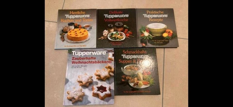 Tupperware Koch/Backbücher in Großkarolinenfeld