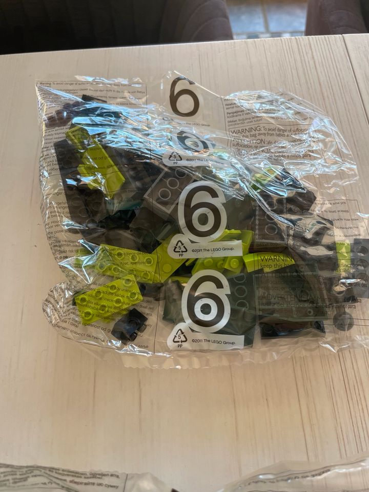 NEU Lego Ninjago 9450 Rückkehr des vierköpfigen Drachens in Magdeburg