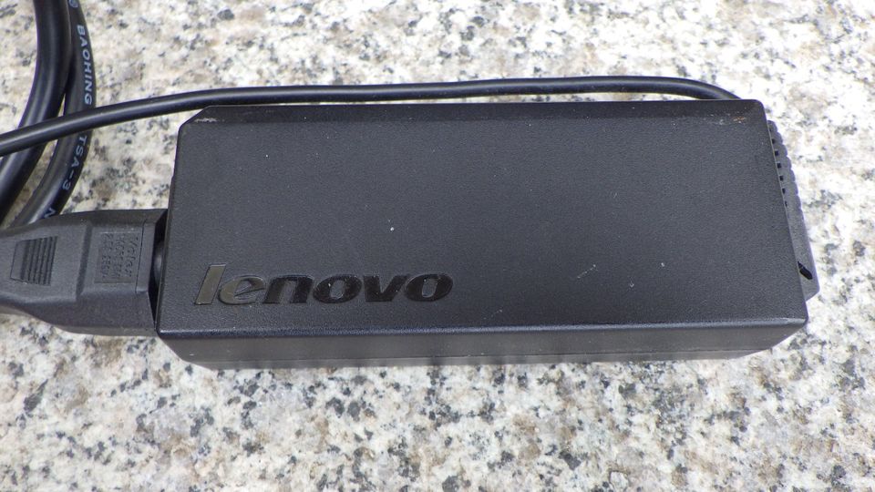 Netzteil für Lenovo Laptop in Schwerin