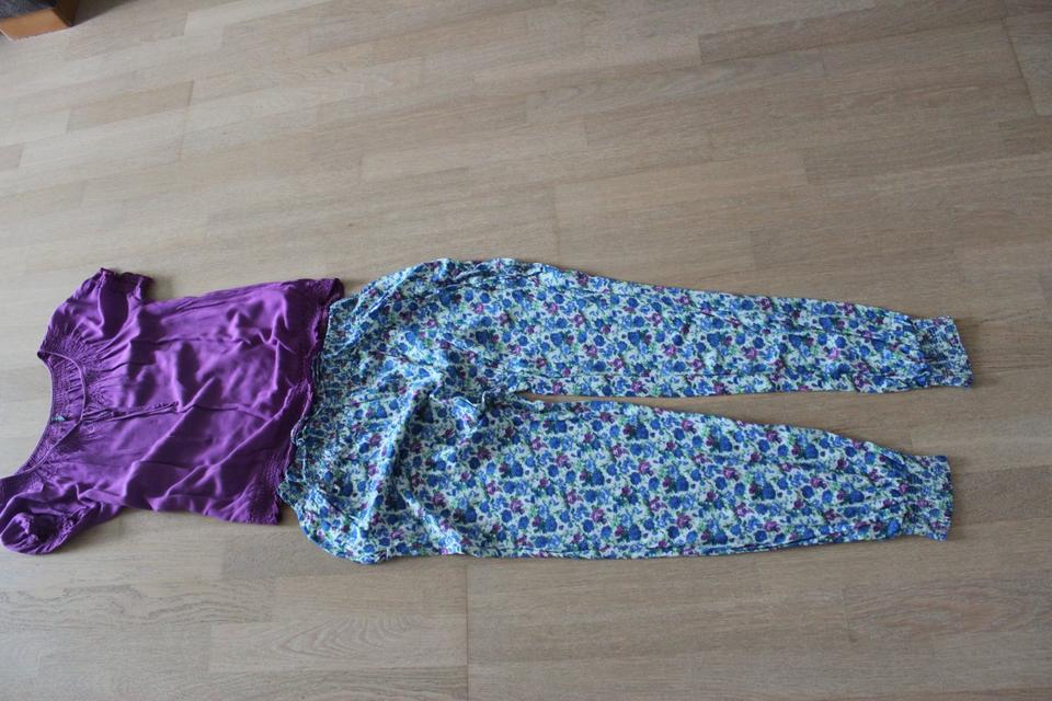 Kleidung Frau Dame Kleid Bolero Bluse Sandalen usw. Gr. XS in Poing