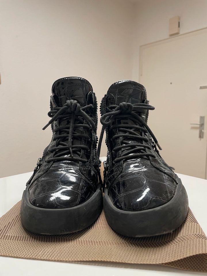 ZANOTTI ALL BLACK High-Top Gr, 42! in Düsseldorf