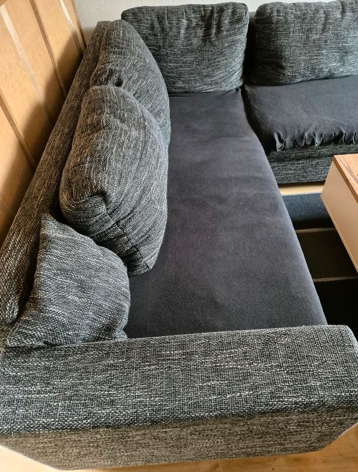 Cauch Garnitur U Form in Würselen