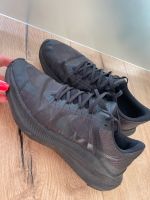 Schuhe Herren Sport Nike Gr. 42 Niedersachsen - Cuxhaven Vorschau