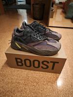 Yeezy 700 Mauve Bayern - Falkenstein Vorschau