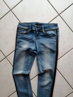 Toxik3 Damen Mädchen Jeanshose Jeans skinny 36 S stretch Baden-Württemberg - Durbach Vorschau