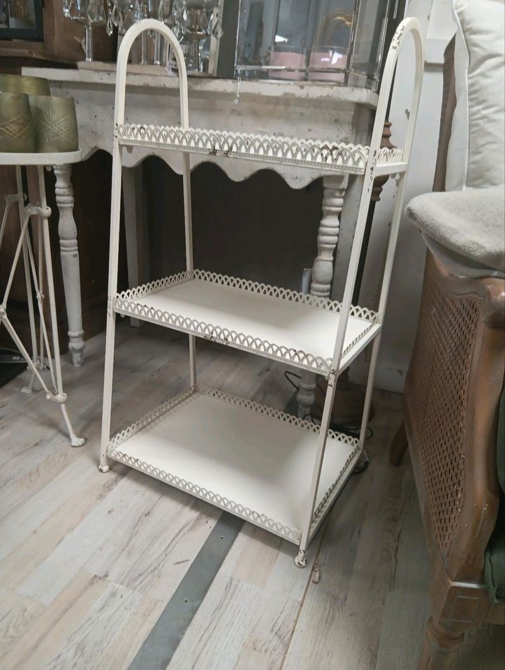 Regal Etagere Chic Antique antik cremeweiß Metall Landhausstil in Gotha