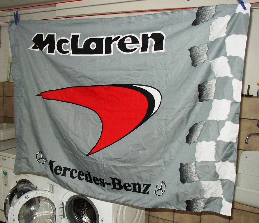 Oldtimer Fahne McLaren Formel 1 Mercedes Benz F1 in Paderborn