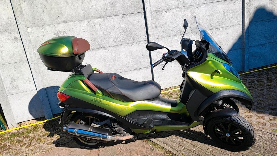 Piaggio MP3 500 ie Touring LT in Blumenholz